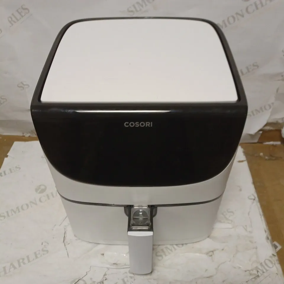 COSORI AIR FRYER 1700W MAX XXL 5.5L DIGITAL TOUCHSCREEN - WHITE
