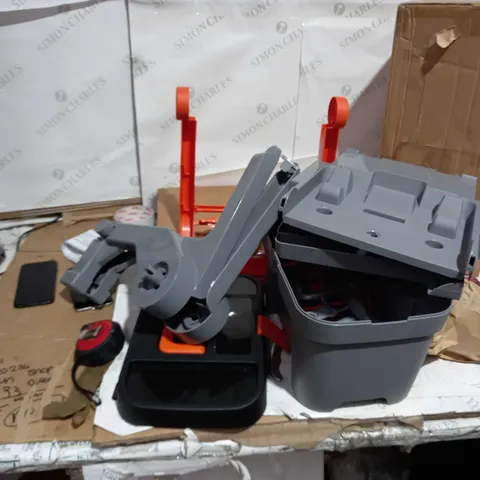 GRADE 1 SMOBY BLACK + DECKER WORKMATE
