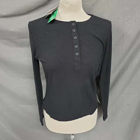 NOBODY'S CHILD SOFT RIB HENLEY TEE IN BLACK SIZE M