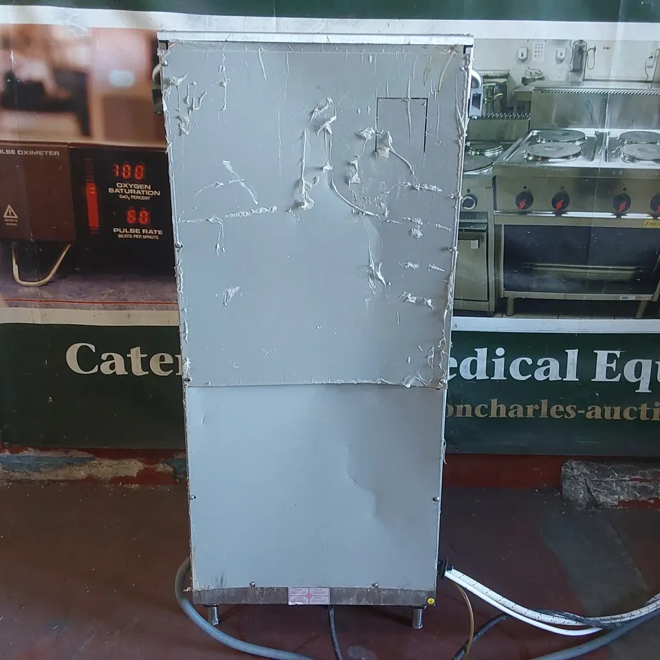 COMENDA LC 700 BT COMMERCIAL PASS THROUGH DISHWASHER 