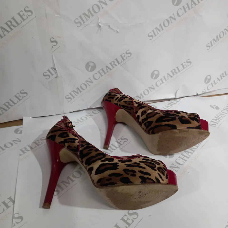 UNBOXED PAIR OF GUESS RED/LEOPARD HEELS SIZE UNSPECIFIED