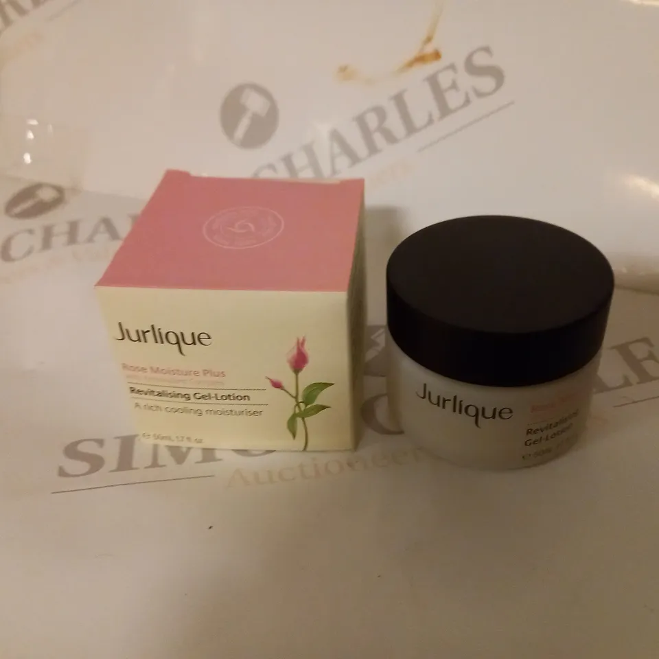 BOX OF 10 JARS OF JURLIQUE ROSE MOISTURE PLUS REVITALISING GEL-LOTION 