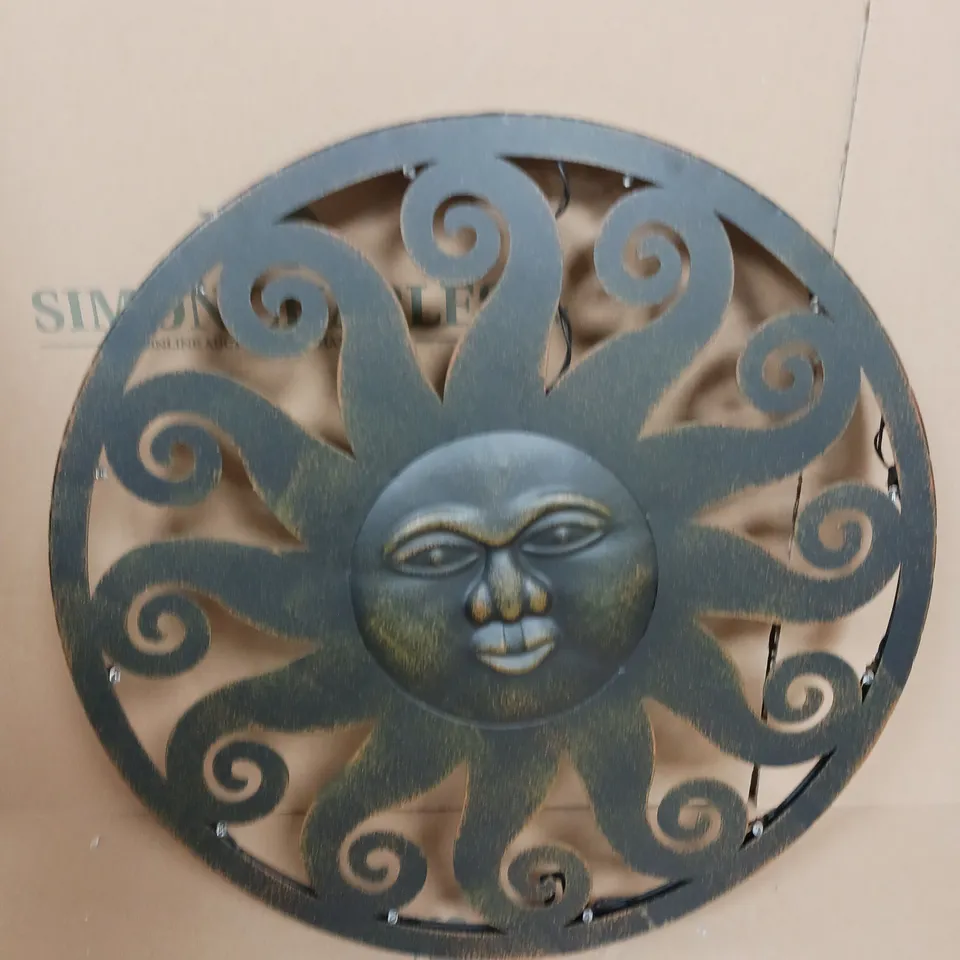 IN LIT WALL DECOR - CELESTIAL SUN  RRP £29.99