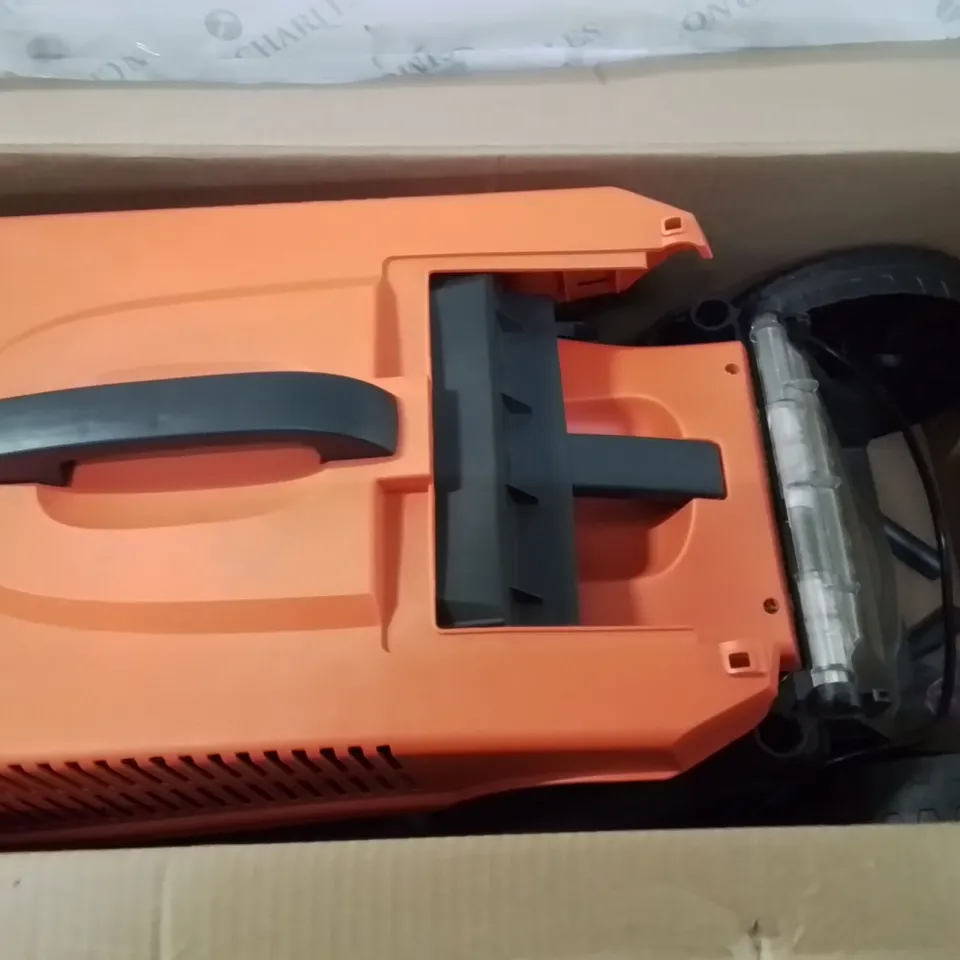BOXED FLYMO SIMPLIMOW 320V LAWN MOWER