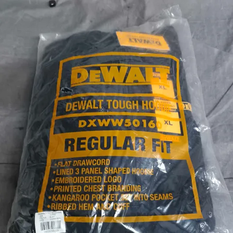 DEWALT TOUGH HOODIE – BLACK – UK XL