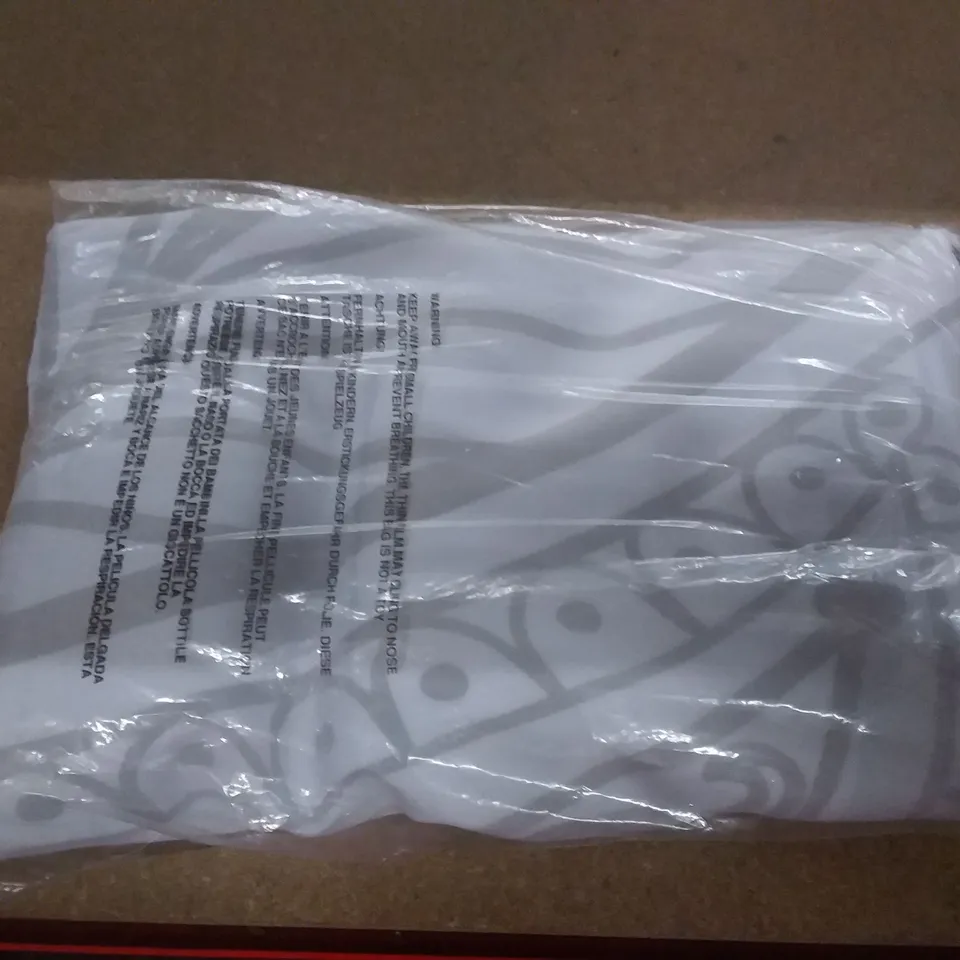 BAGGED HAMSA PENCIL PLEAT ROOM DARKENING THERMAL CURTAINS 