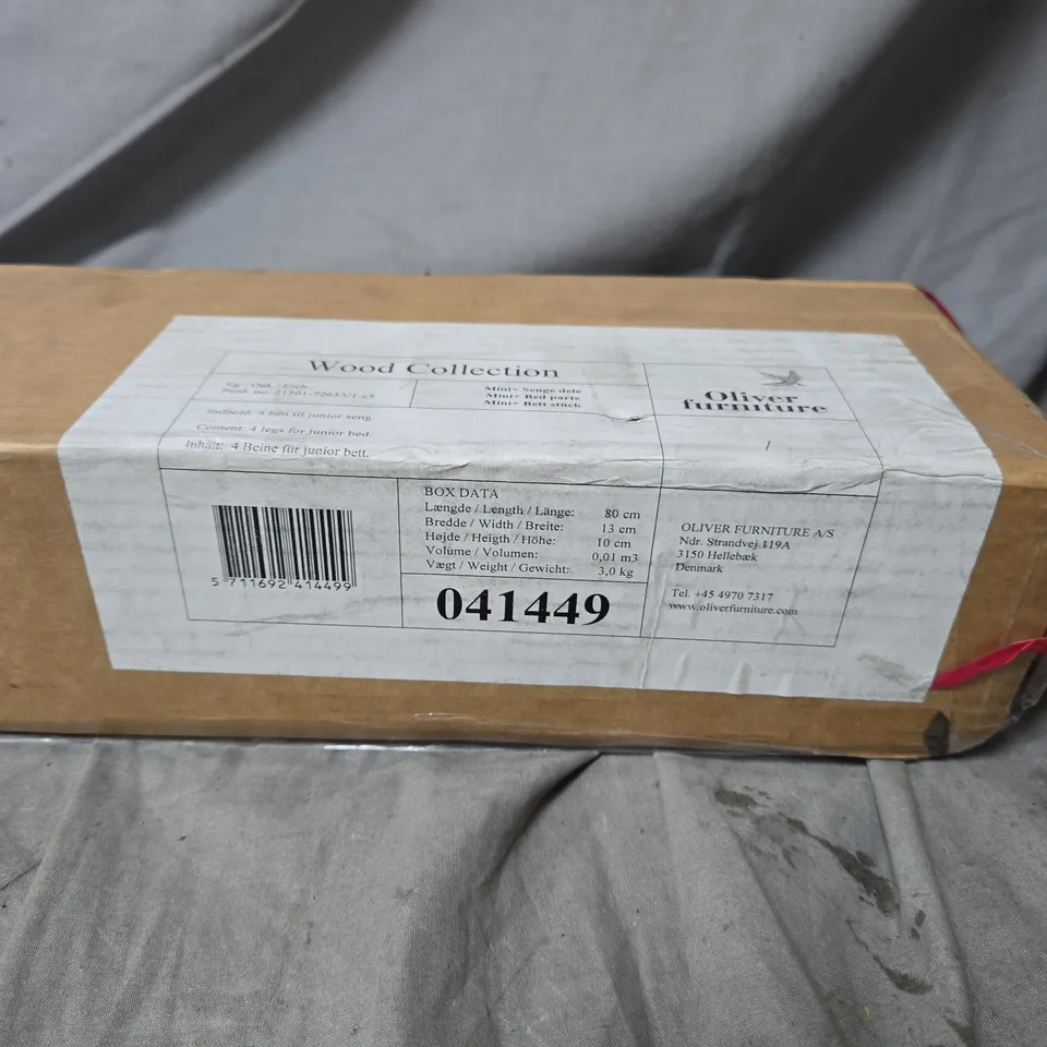 OLIVER FURNITURE WOOD COLLECTION MINI+ 4 LEGS FOR JUNIOR BED IN OAK