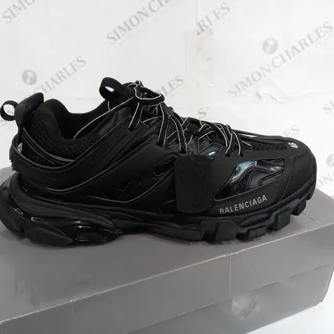 BOXED PAIR OF BALENCIAGA TESS.S.GOMMA BLACK TRAINERS SIZE 12