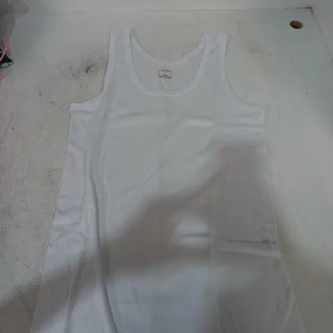 MEN'S VESTS – 3 X 100% COTTON VESTS, SIZE L, WHITE/GREEN/BLUE