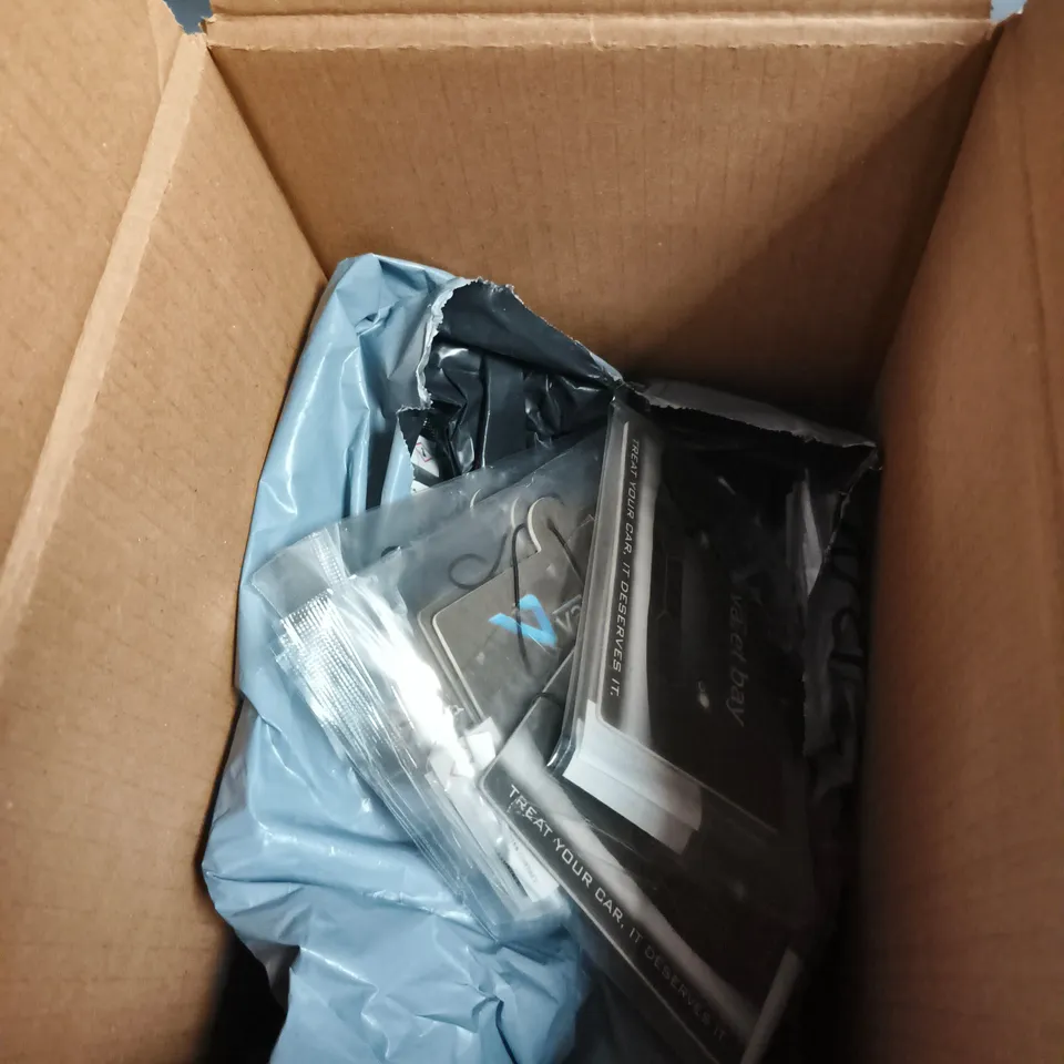 BOX OF APPROXIMATELY 100 VALET BAY CAR  AIR FRESHNER 