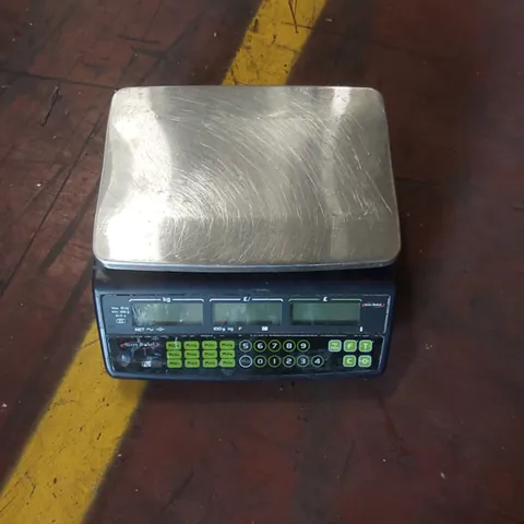 AVERY BERKEL DIGITAL SCALE