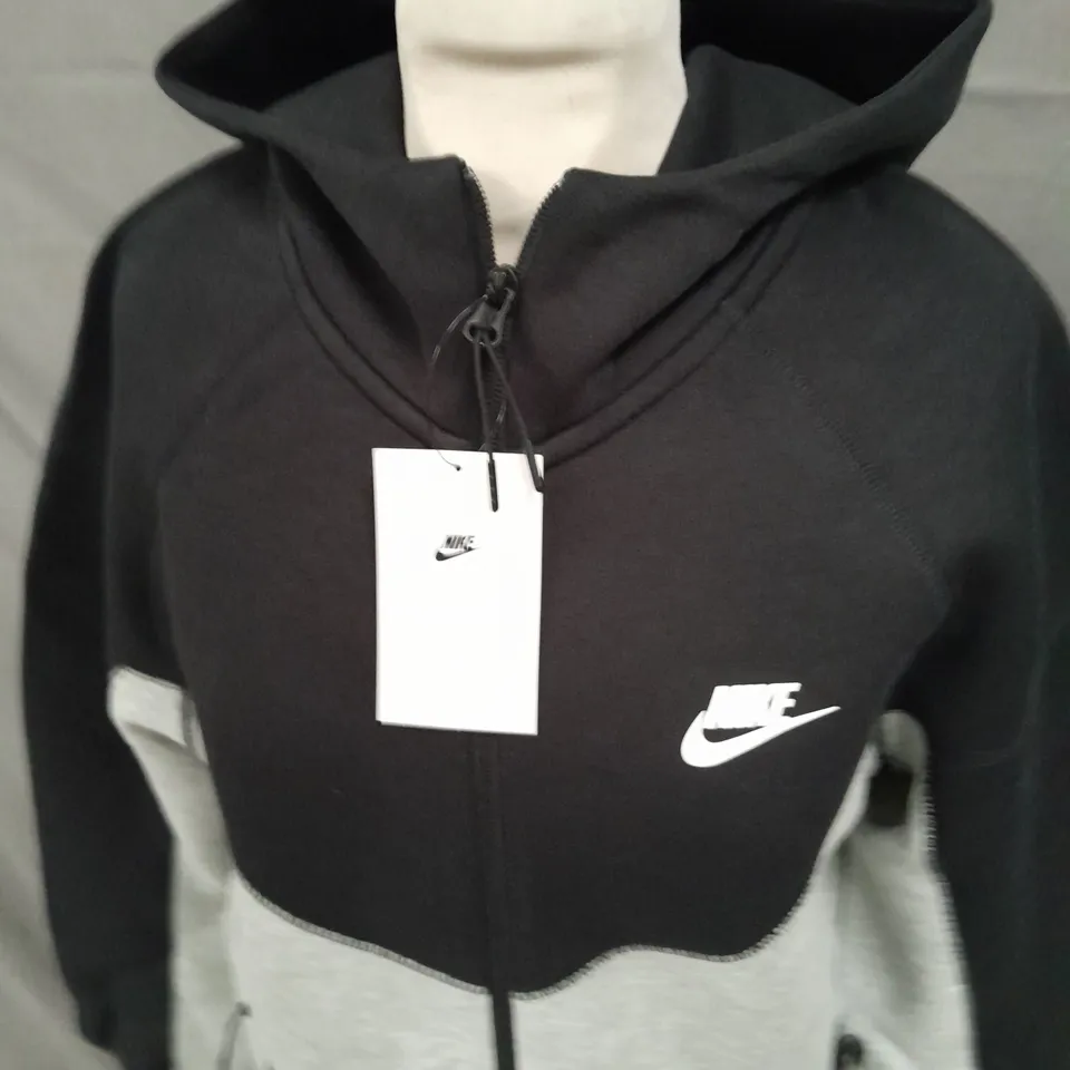 NIKE ZIPPED TECH FLEECE JACKET SIZE S