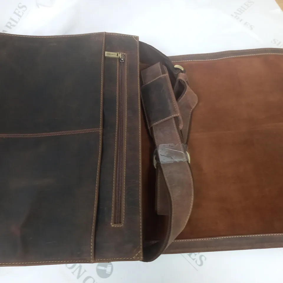 VISCONTI BROWN LEATHER MESSENGER BAG