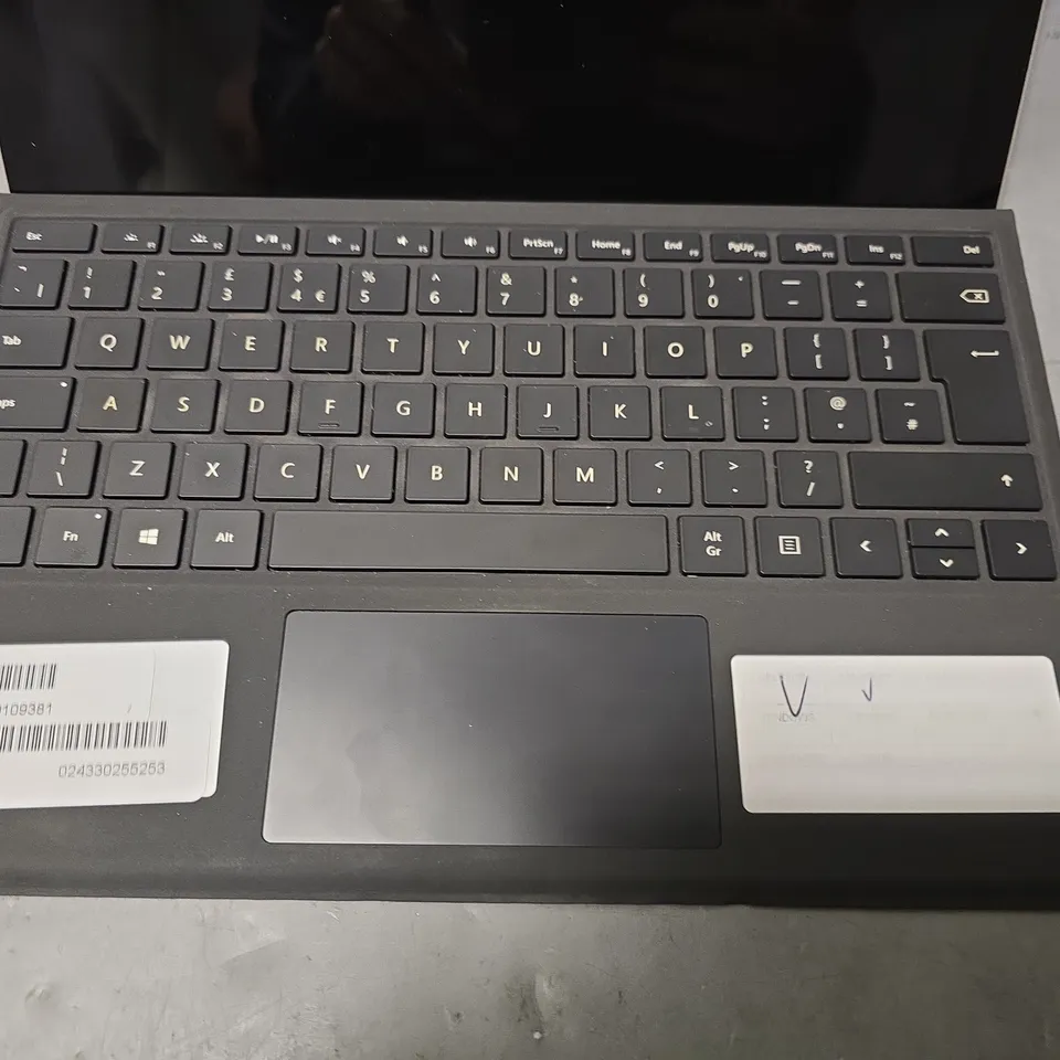 MICROSOFT SURFACE PRO 5 1724