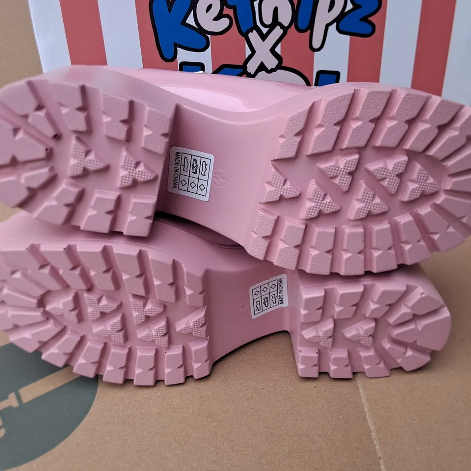 BRAND NEW BOXED KOI KETNIPZ TIRA MARY JANE "FRICK IM SICK" EDITION PINK SHOES - UK 5