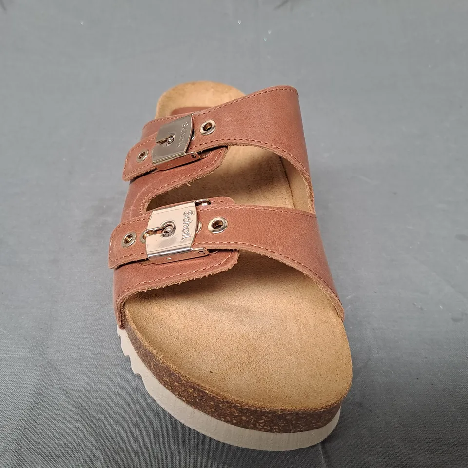 BOXED PAIR OF SCHOLL OPEN TOE SANDALS IN BROWN SIZE 5