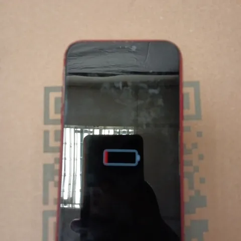 IPHONE 11 128GB (PRODUCT RED) – DAMAGED BACK GLASS