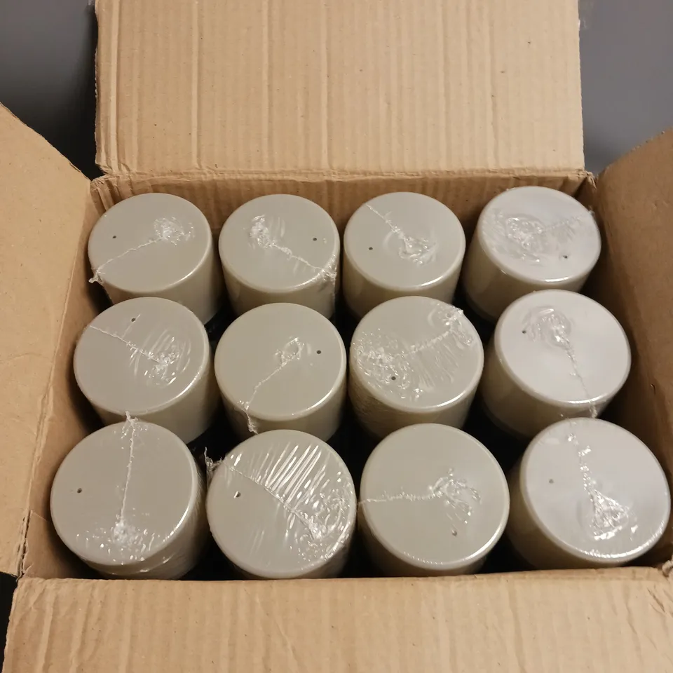LOT OF 12 PAINT FACTORY COLOUR IT QUICK DRYING SPRAY PAINT LIGHT GREY GLOSS FINISH 400ML PER CAN