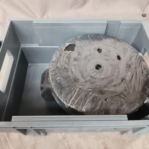 TOTE OF ASSORTED 2 GYM WEIGHTS