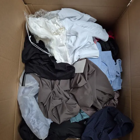 LARGE BOX OF APPROXIMATELY 25 ASSORTED CLOTHING ITEMS IN VARIOUS COLOURS, STYLES AND SIZES - COLLECTION ONLY
