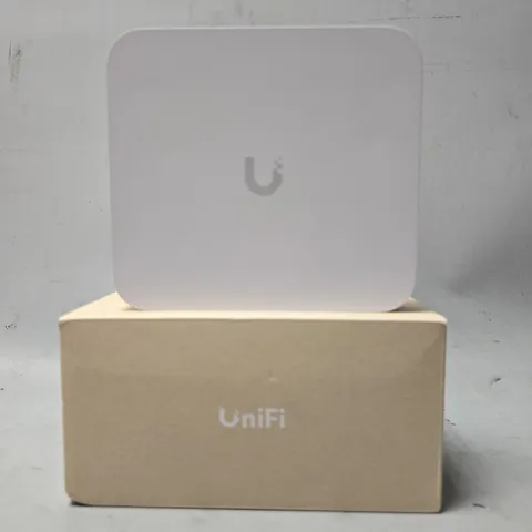BOXED UNIFI UXG-MAX GATEWAY MAX BROADBAND ROUTER