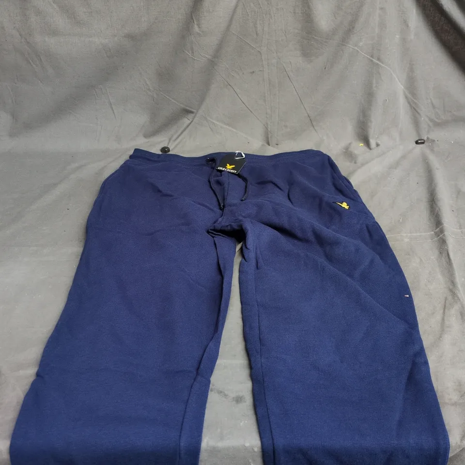 LYLE AND SCOTT MENS BLUE JOGGERS LARGE WITH TAGS
