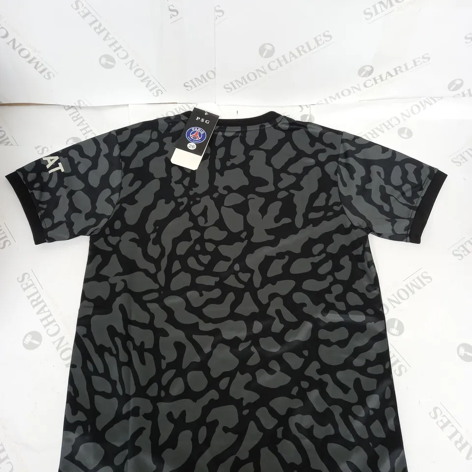 PSG FC AWAY KIT SIZE 26