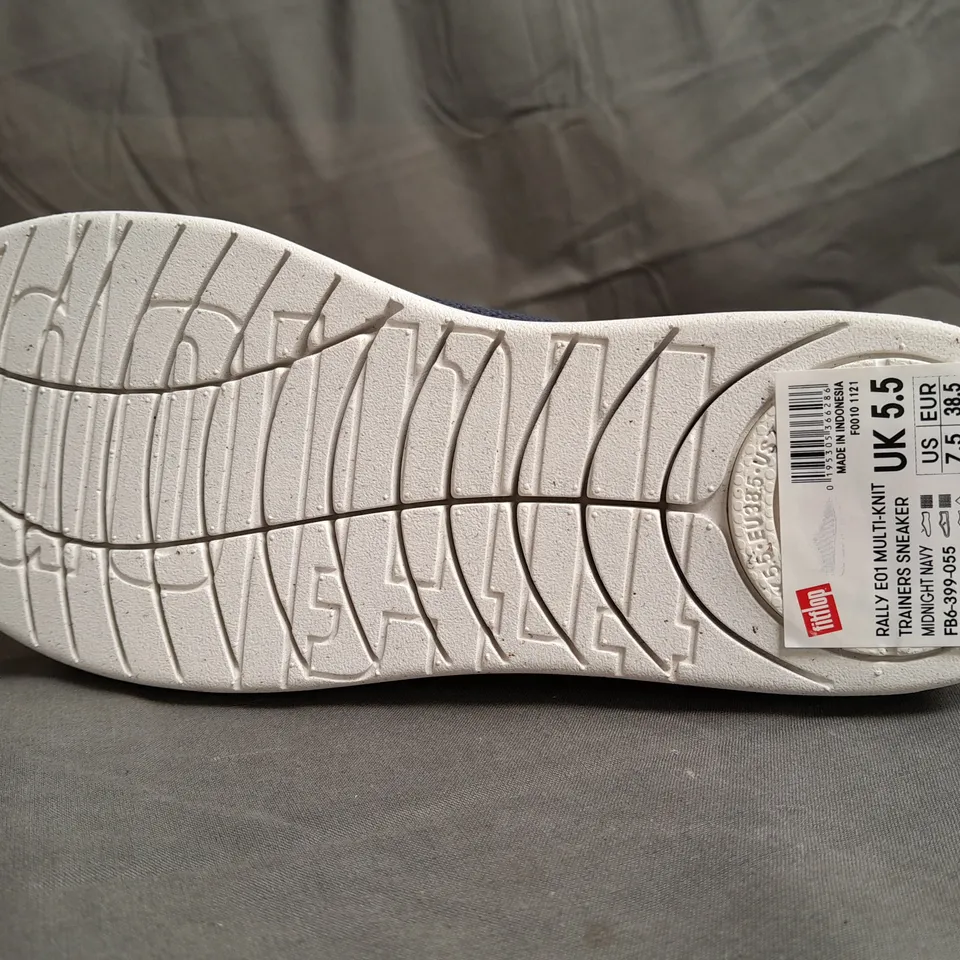 BOXED PAIR OF FITFLOP RALLY MULTI-KNIT SNEAKERS SIZE UK 5.5