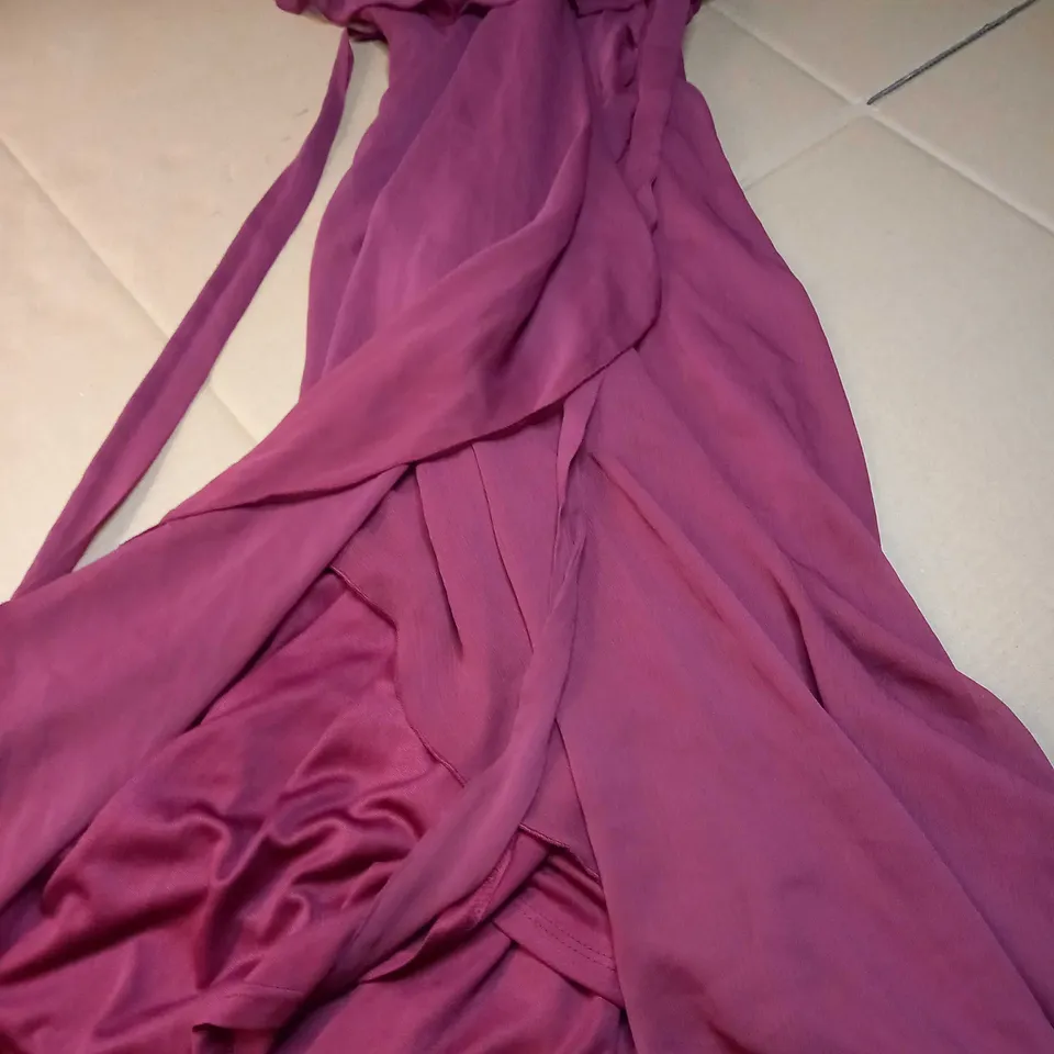 ASOS BURGUNDY PLUNGE NECK FLOWING MAXI DRESS - SIZE 8