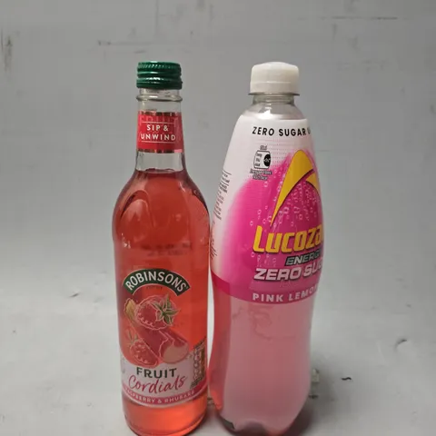APPROXIMATELY 6 ASSORTED DRINKS ITEMS TO INCLUDE - LUCOZADE PINK LEMONADE , ROBINSONS FRUIT CORDIALS 