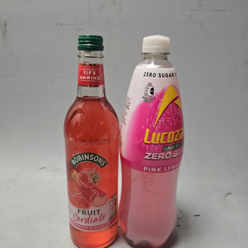 APPROXIMATELY 6 ASSORTED DRINKS ITEMS TO INCLUDE - LUCOZADE PINK LEMONADE , ROBINSONS FRUIT CORDIALS 