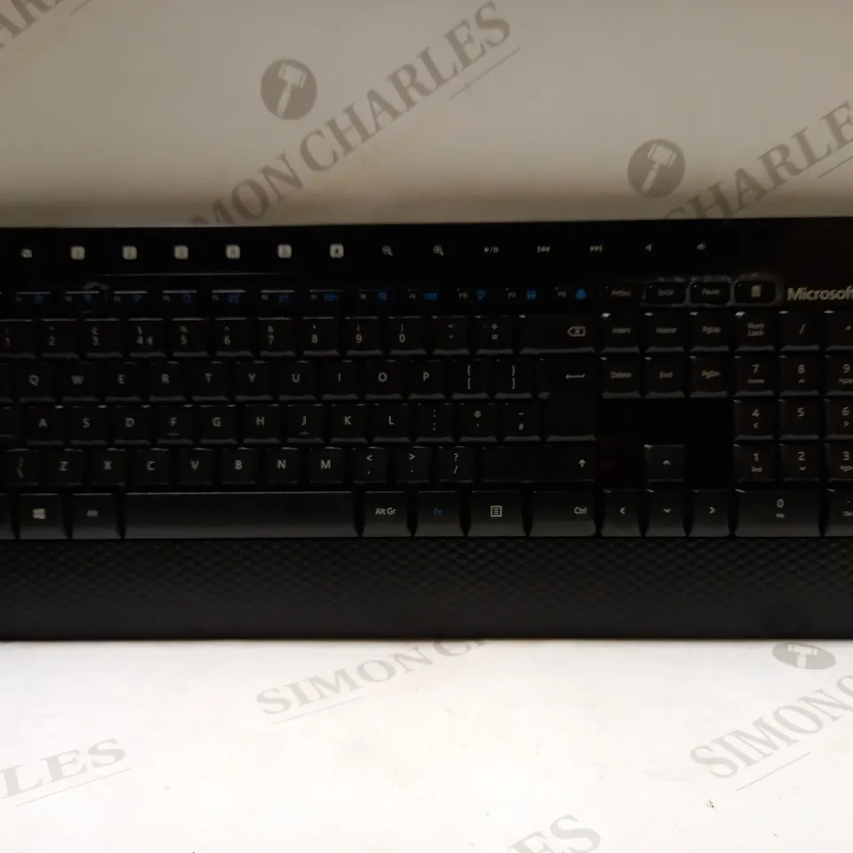 MICROSOFT WIRELESS DESKTOP 2000 KEYBOARD