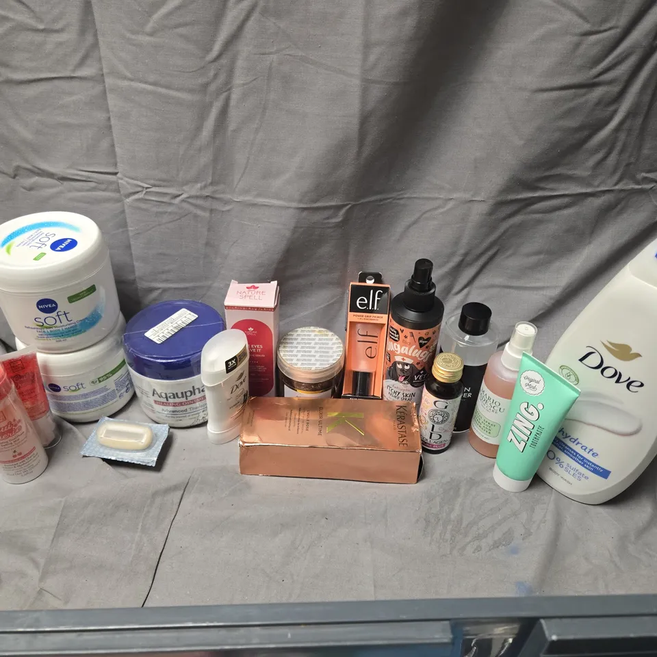 APPROXIMATELY 20 ASSORTED COSMETIC ITEMS TO INCLUDE DOVE HYDRATE BODY WASH, NIVEA SOFT REFRESHINGLY MOISTURIZING CREAM, ELF POWER GRIP PRIMER, ETC  
