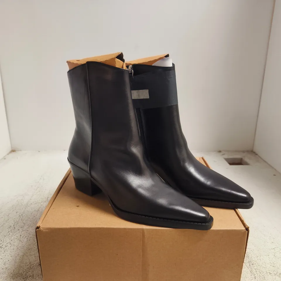 MNG WOMEN'S BLACK LEATHER ANKLE BOOTS – UK4 (EU37) WITH SIDE ZIP