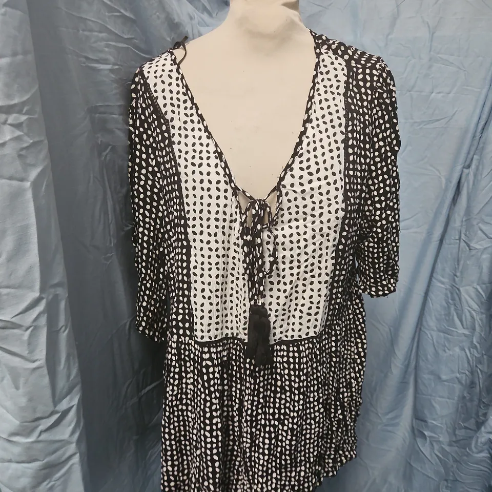 ROMAN POLKA-DOT GEO TASSEL-NECK TOP UK 16  