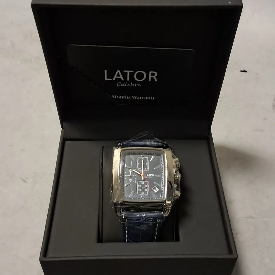 LATOR CALIBRE SQUARE STAINLESS STEEL NAVY GENTS WATCH WITH A LEATHER STRAP