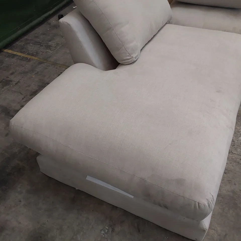 CHAISE SECTION NATURAL FABRIC