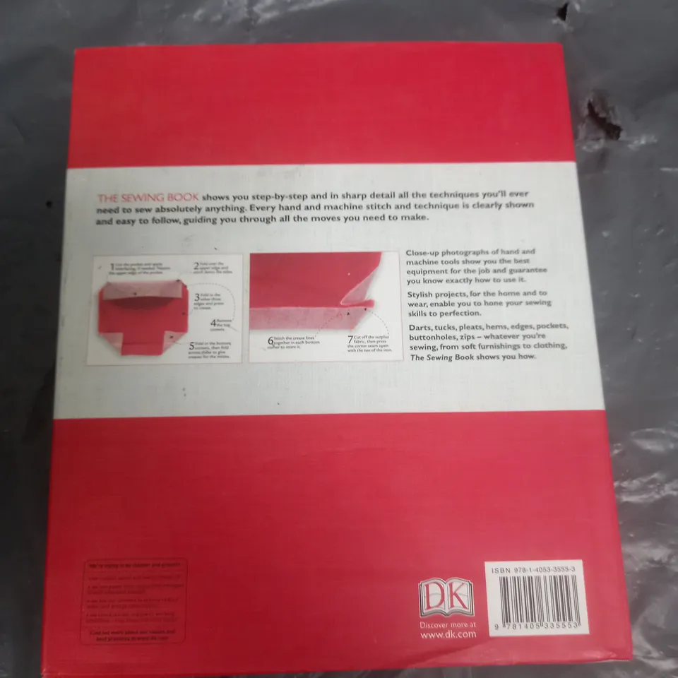 THE SEWING BOOK BY ALISON SMITH