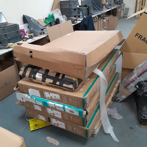 PALLET OF 6 DAMAGED TELEVISIONS 