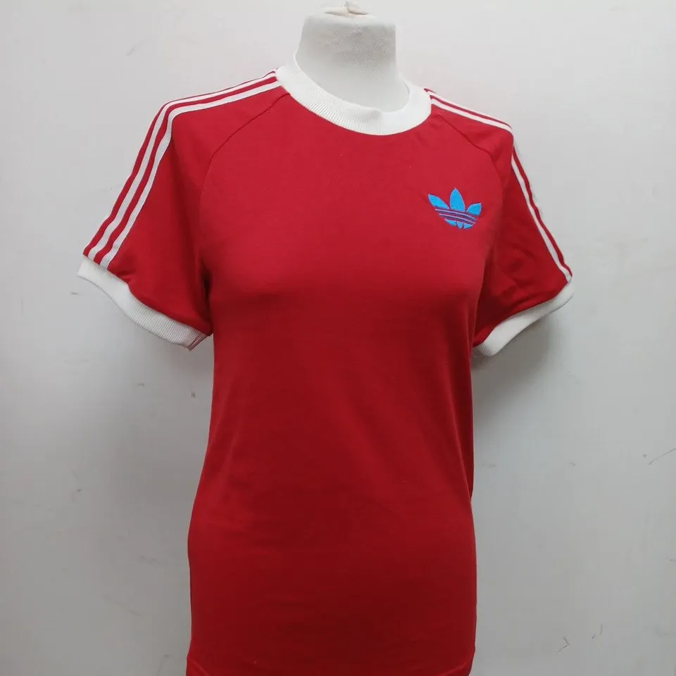 ADIDAS RED & BLUE THICK T-SHIRT SIZE SMALL 