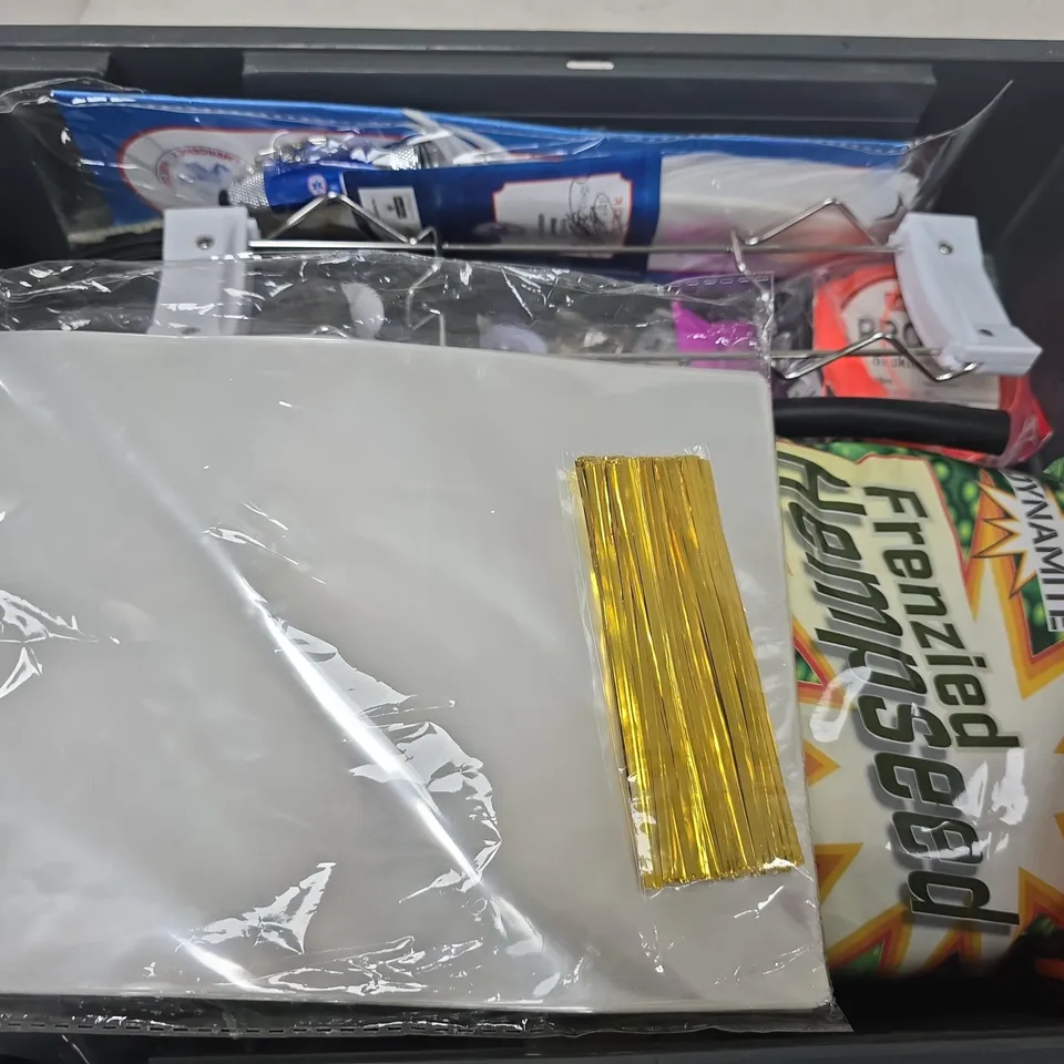 APPROXIMATELY 15 ASSORTED HOUSEHOLD ITEMS TO INCLUDE FRENZIED HEMPSEED, FLOW HEADSET PADS, PROFIL BACKING LINE, ETC - COLLECTION ONLY