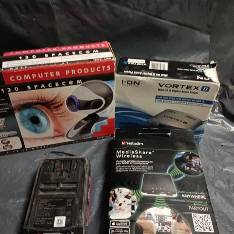 APPROXIMATELY 10 ASSORTED ELECTRICAL PRODUCTS TO INCLUDE WIRELESS MEDIA SHARE, USB WEBCAM, BOSCH BATTERY ETC 