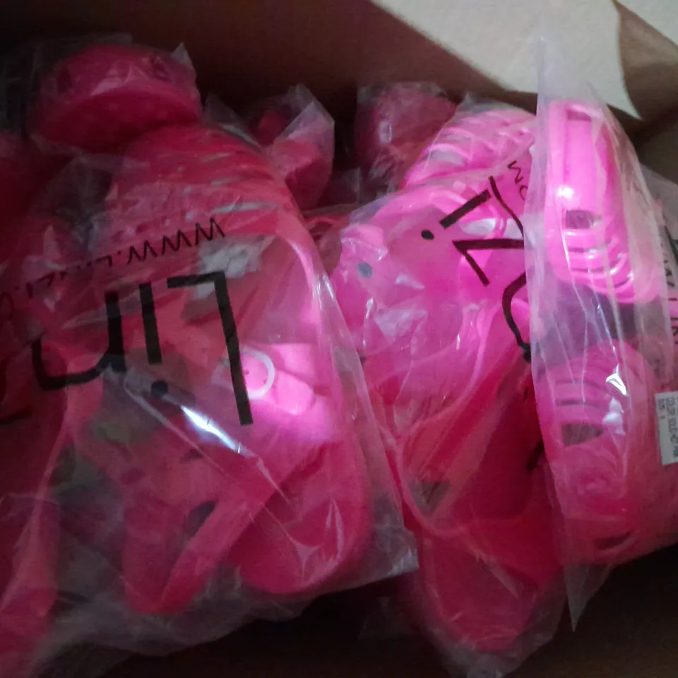 APPROXIMATELY 10 PAIRS OF LINZI FLAT JELLY SANDALS IN VARIOUS SIZES TO INCLUDE SIZE 5