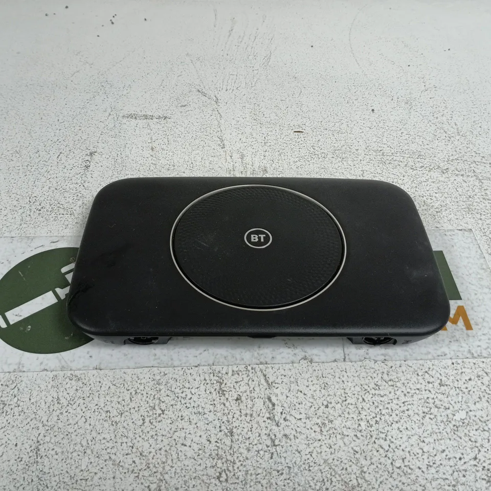 BT HUB ROUTER UNBOXED