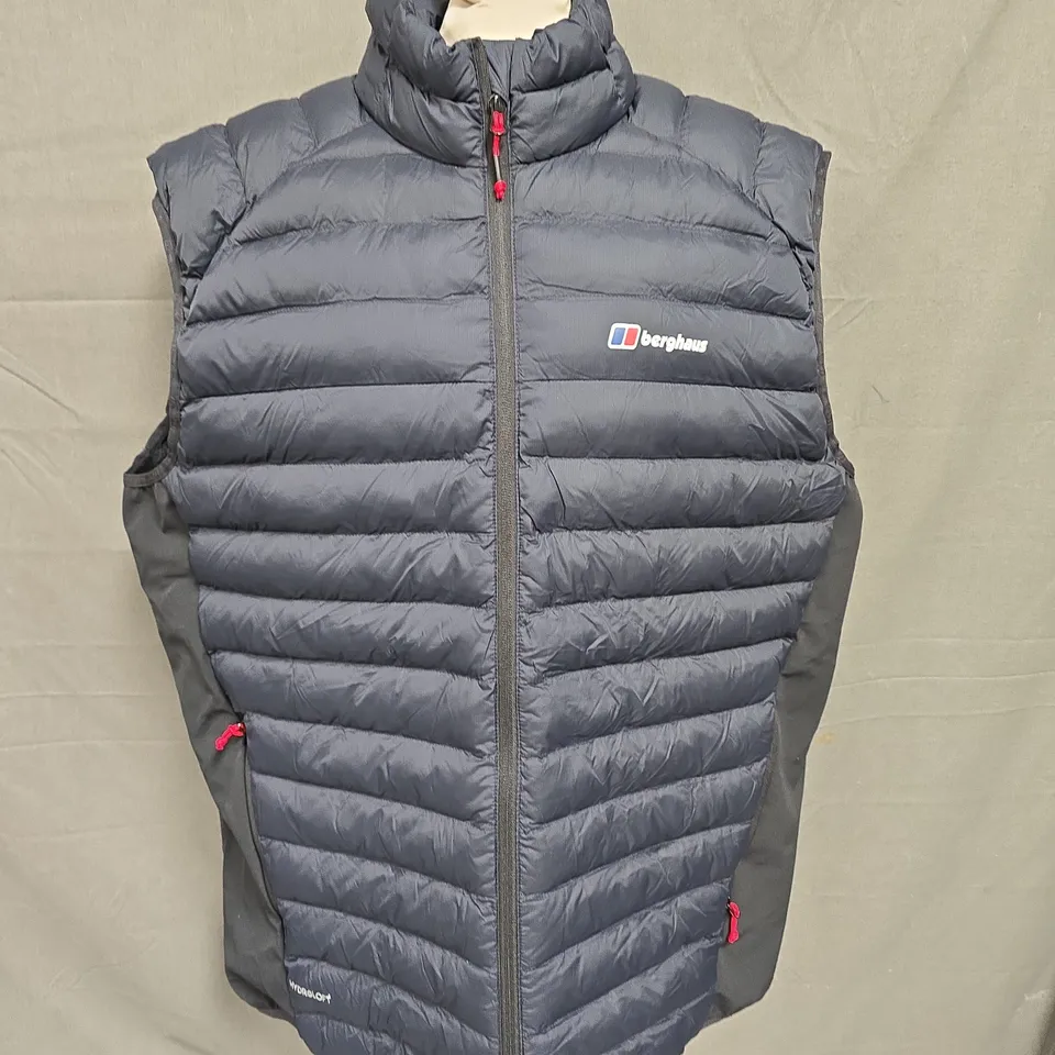 BERGHAUS HYDROLOFT GILET IN NAVY/BLACK - XXL