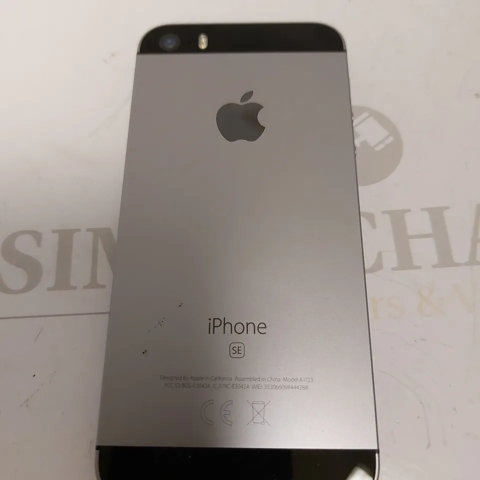 APPLE IPHONE SE (1ST GENERATION) A1723 