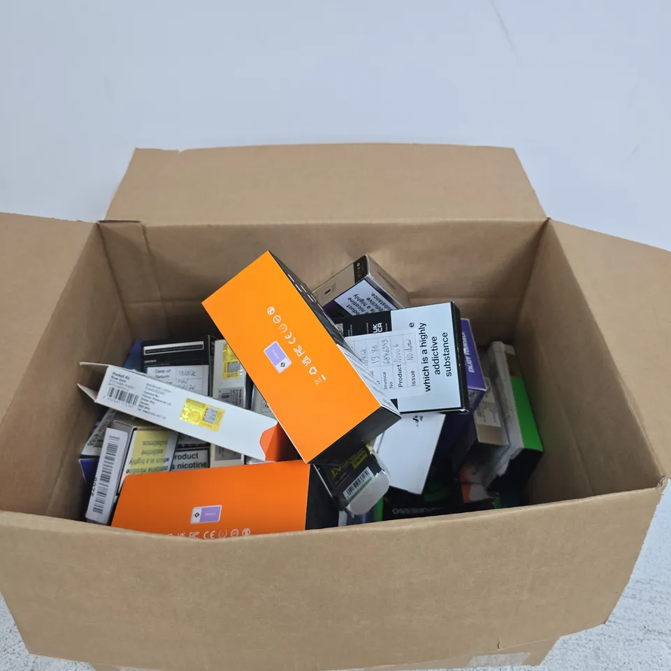 APPROXIMATELY 20 ASSORTED E-CIG PRODUCTS AND ACCESSORIES TO INCLUDE ELEAF, GEEKVAPE, ASPIRE ETC 