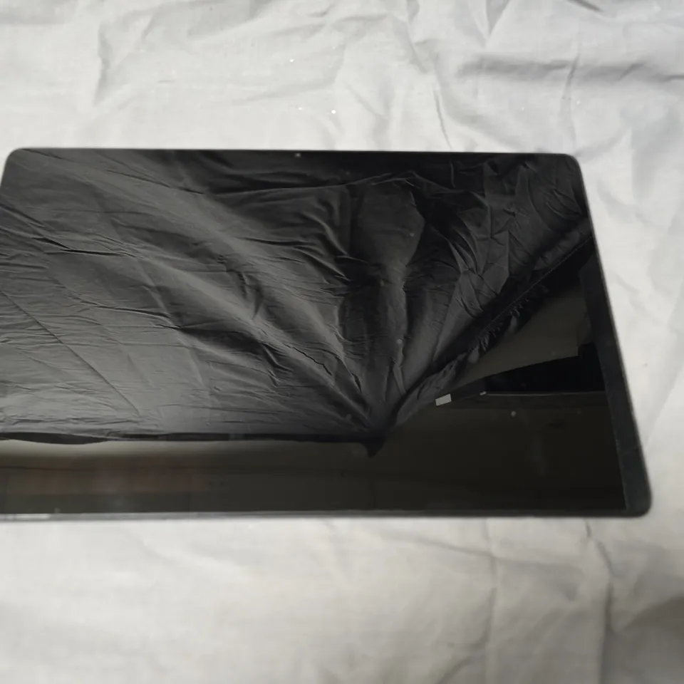 LENOVO TABLET – DOLBY ATMOS BRANDING, TWO-TONE BACK TB350FU