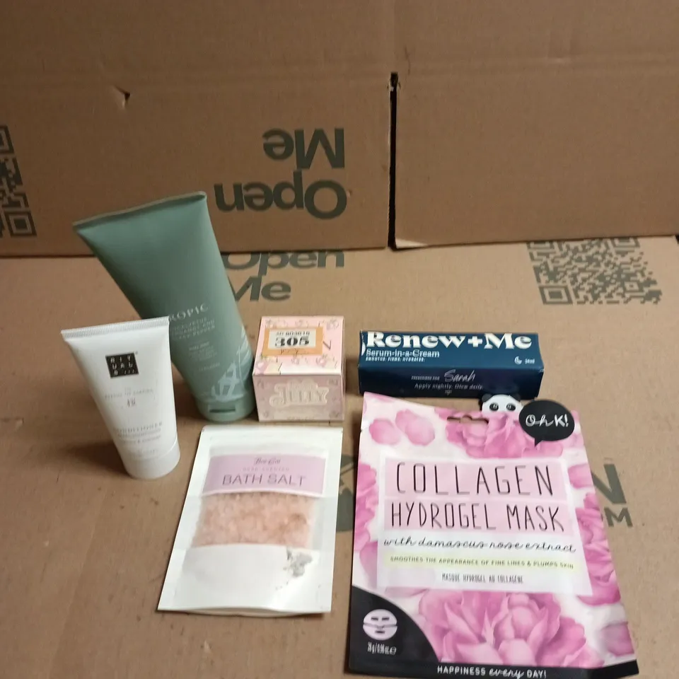 APPROXIMATEY 20 ASSORTED HEALTH AND BEAUTY PRODUCTS TO INCLUDE - RENEW & ME SERUM IN A CREAM - TROPIC BODY WASH AND ROSE SCENTED BATH SALTS