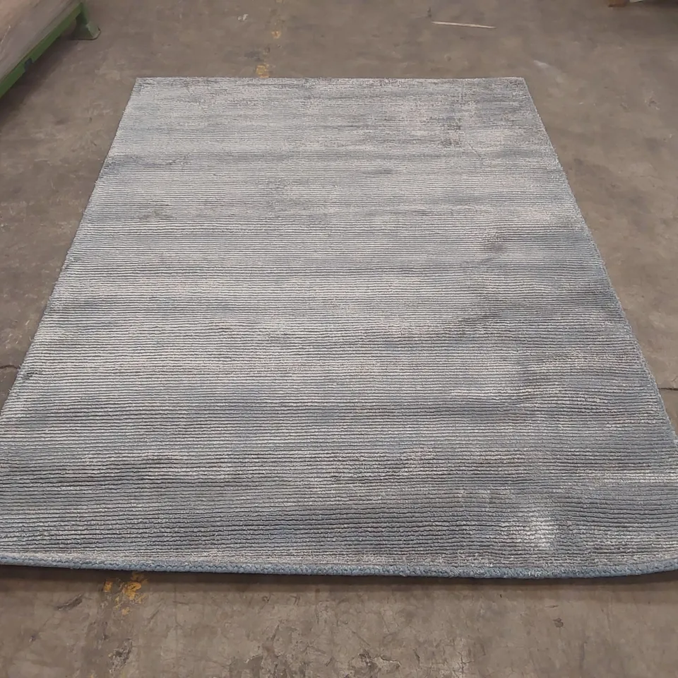 QUALITY DESIGNER AREA RUG - APPROXIMATELY 230 x 164cm